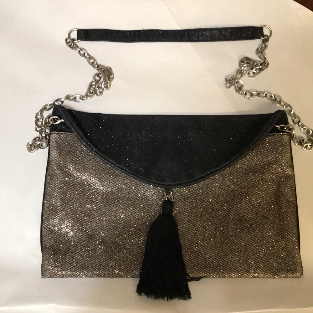 MNG crossbody handbag! 💐